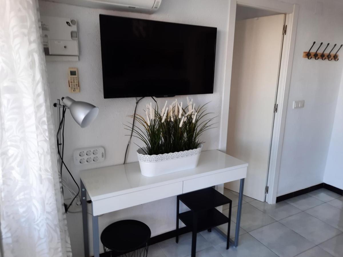 Happy Loix Apartamento Wifi Aa เบนิดอร์ม ภายนอก รูปภาพ