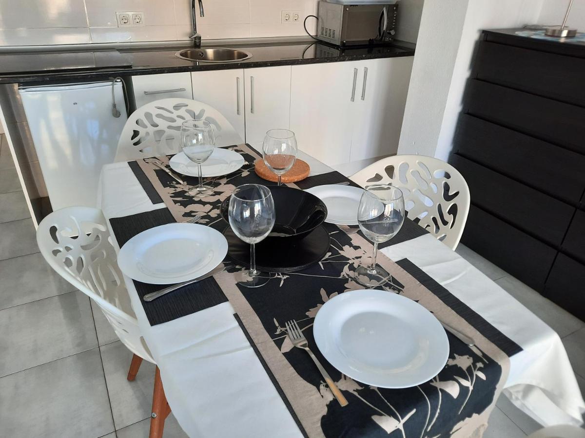 Happy Loix Apartamento Wifi Aa เบนิดอร์ม ภายนอก รูปภาพ