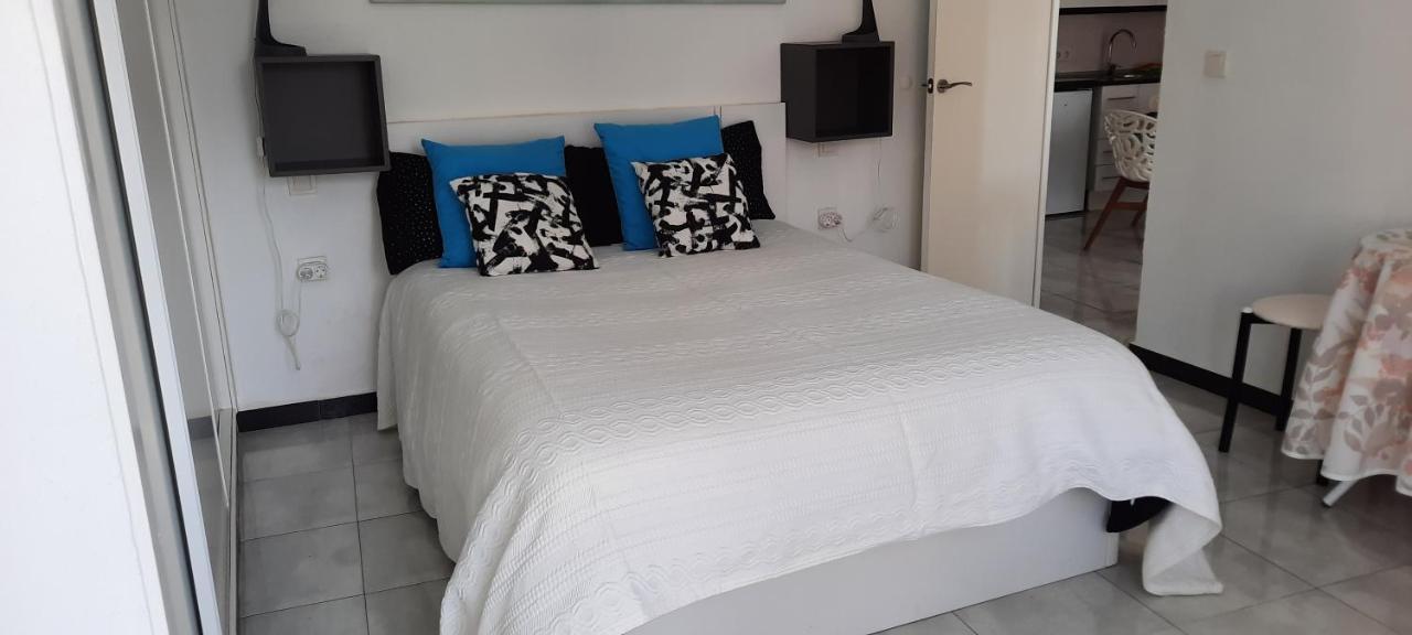 Happy Loix Apartamento Wifi Aa เบนิดอร์ม ภายนอก รูปภาพ